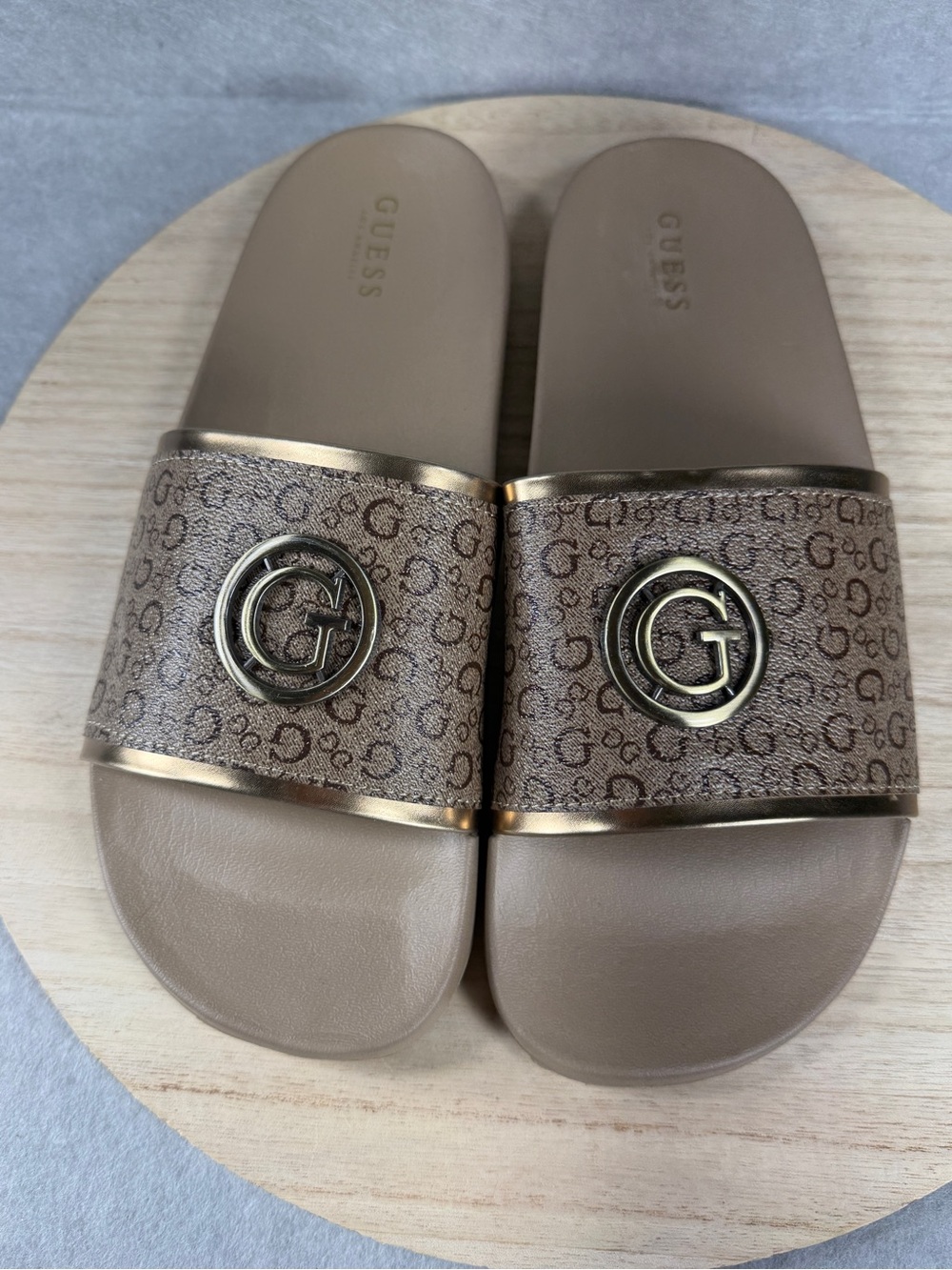 Guess Play Slide Sandals. Women’s Size 11. Metallic Logo.Beige Light Brown